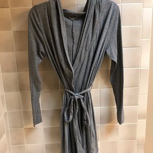 Aerie- Grey hooded bathrobe